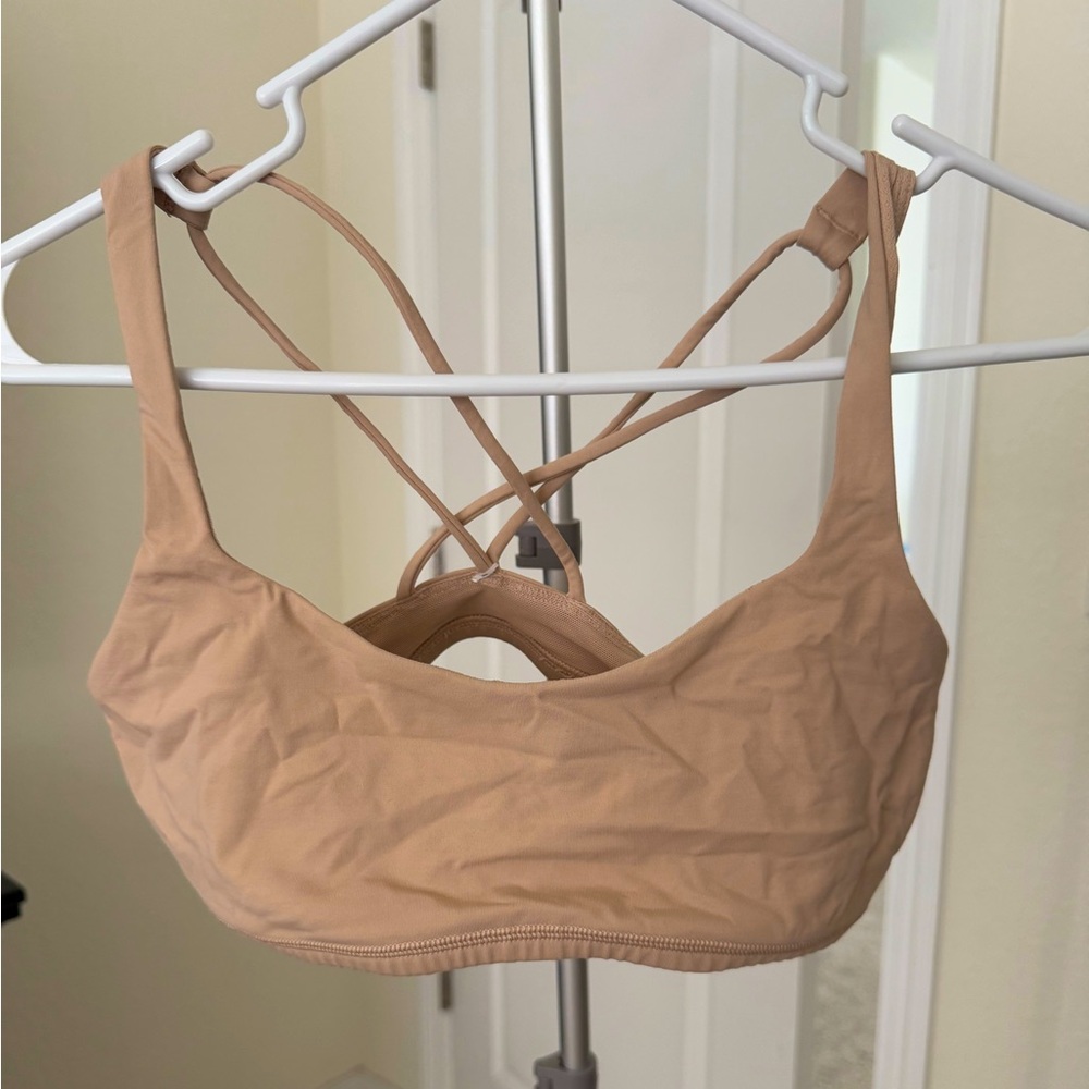 Lululemon size 6 bra